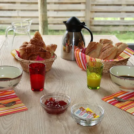 Ξενοδοχείο με διαμερίσματα Val De Roland 3*