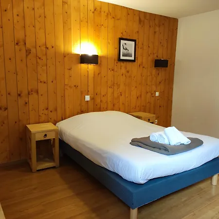 Ξενοδοχείο με διαμερίσματα Val De Roland 3*