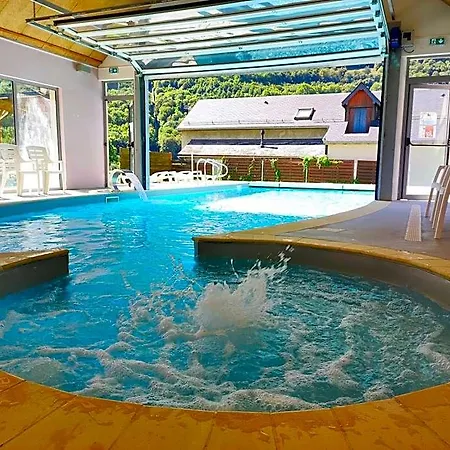 Val De Roland Aparthotel