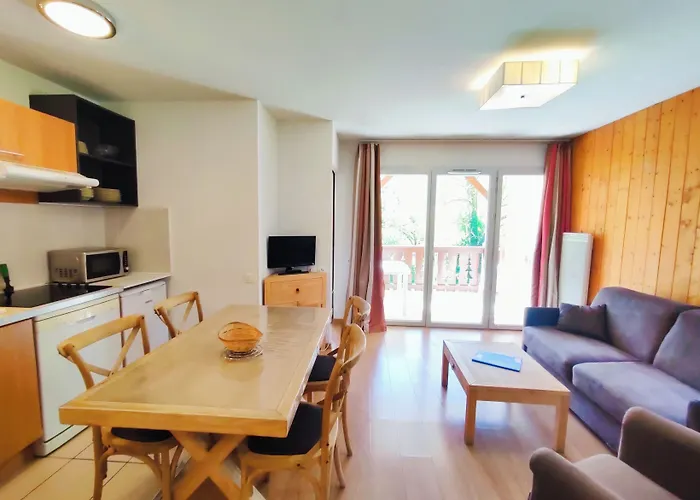 Aparthotel Val De Roland