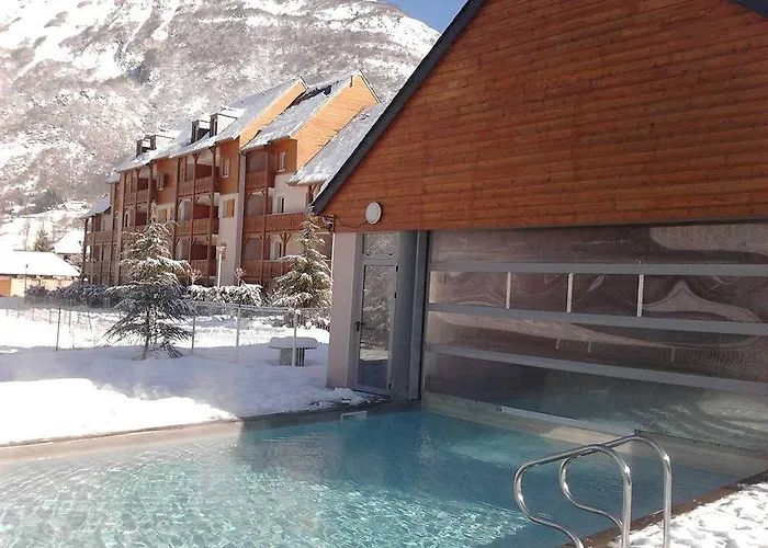 Val De Roland Aparthotel